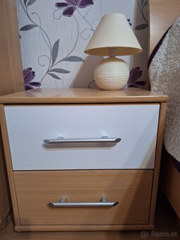Manzelska postel + nočne stoliky - 3