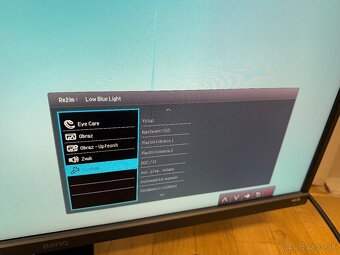 4K 31,5 palcový 4K HDR Benq EW3270-T Pekný stav - 3