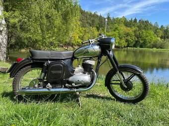 Jawa 250 Sport - 3