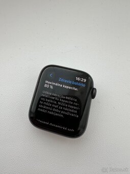 Apple Watch 6 , 44mm - 3