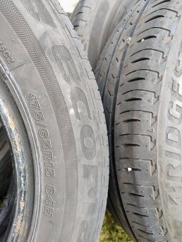 175/65r15 - 3