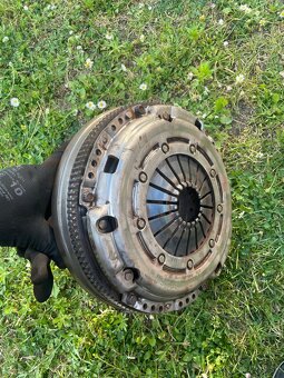 Spojkova sada SACHS 1.6 TDi 81kw Škoda Seat Volkswagen - 3