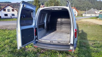 Volkswagen Caddy 2015 (75 KW) 1.6 - 3