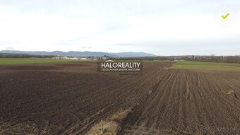 HALO reality - Predaj, pozemok 147513 m2 Zvončín - EXKLUZÍ - 3