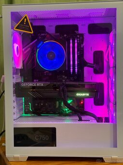 💻 Ryzen 5 5600 / RTX 4060 Ti / 16GB RAM - 3