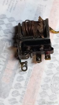 Reglér Jawa Čz, objímka žiarovky Jawa 250 - 3