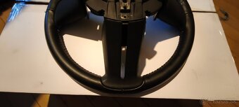 Kožený volant Ford Mustang 2011-2014 - 3