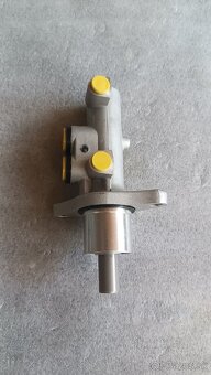 Hlavný brzdový valec LPR 1697 - 3