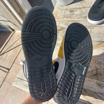 Predám Tenisky Jordan Nike 36 - 3