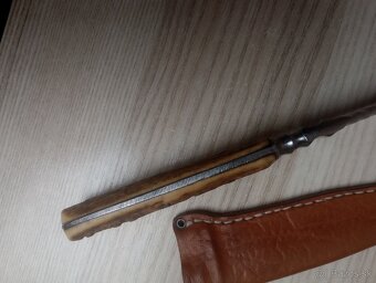 Statrý poľovnícky nôž - 3