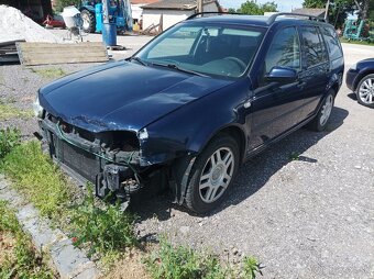 VW Golf IV - 3
