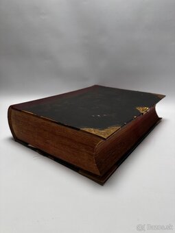 🛠️ OPRAVA A ZÁCHRANA STARÝCH VECÍ S PRÍBEHOM 🪵📚🖼️ - 3