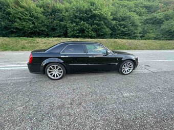 Chrysler 300c srt8 - 3