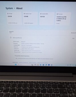 Lenovo IdeaPad 3 – 8 GB RAM, 256 GB SSD, Intel i3 - 3