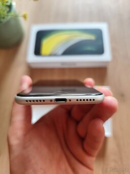 Iphone se 2020 - 3