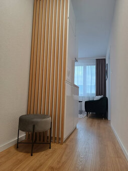 Na prenájom krásny 2 izbový byt s 2 lodžiami, Handlová. - 3