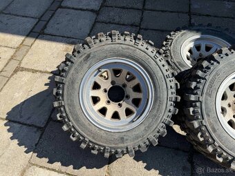 Predám kolesá s pneu T3 235/75 R15 - 3