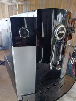 Predám plnoautomaticky kavovar Jura C55 po servise - 3