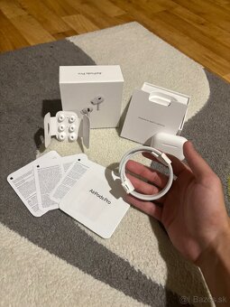 Airpods Pro 2. Generacie (USB-C) - 3