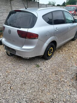 Rozpredám Seat Altea XL 1.9Tdi 77kw BLS BXE - 3