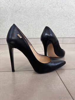 Dámske lodičky LiuJo - veľkosť 37. - 3