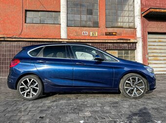 BMW Rad 2 Active Tourer 2 218d Luxury Line A/T - 3