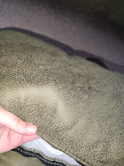 Olivovozelené dekoračné vankúše - 3