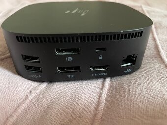 Perfektná dokovacia stanica HP G5 Dock USB-C - 3