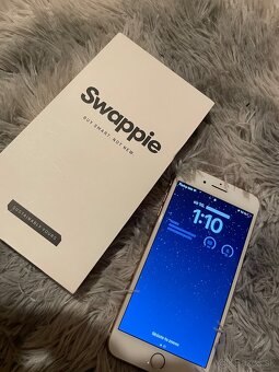 iPhone 8 plus-gold - 3