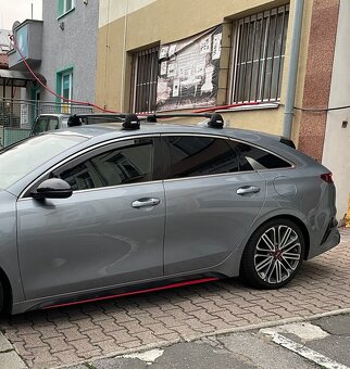 Thule WingBar Edge strešný nosič - KIA ProCeed - 3
