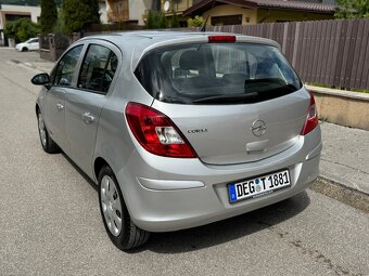 Opel Corsa D 1.2i Ecotec 2009 - 3
