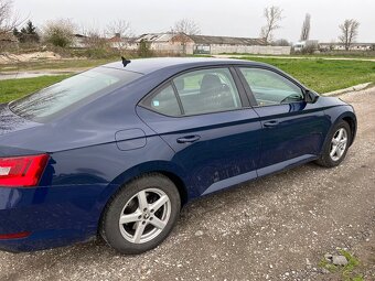 Predám Škoda Superb III 2.0 TDI 110Kw - 3
