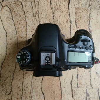 Canon 70D - 3