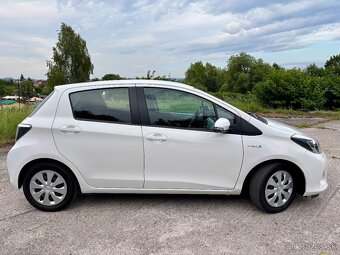 Toyota Yaris 1.5 Hybrid Style Selection VVT-iE Automat - 3