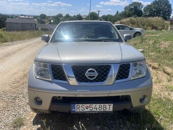 Nissan Pathfinder - 3