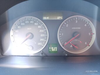 Volvo V50 - 3