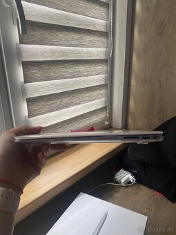 MacBook - 3