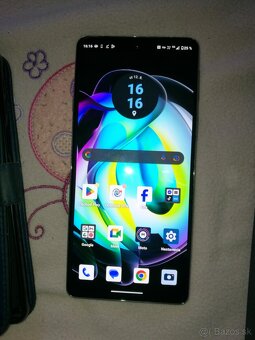 Motorola edge 20 - 3