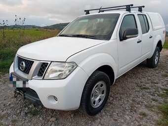 Predám Nissan Navara 4x4 2,5 dci  2013 DPH, 140 kw - 3