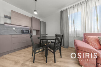 Krátkodobý prenájom, klimatizovaný 2i byt s balkónom, novost - 3