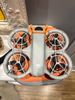 DJI Neo - Dron 4K vo veľkosti dlane - 3