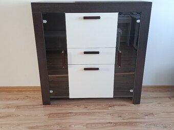 Predám skrinku. - 3