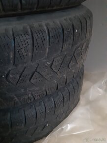 Pirelli 215/70/R16 104H,SUV,pneumatiky - 3
