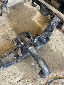 Ťažné zariadenie jeep Grand cherokee wj - 3