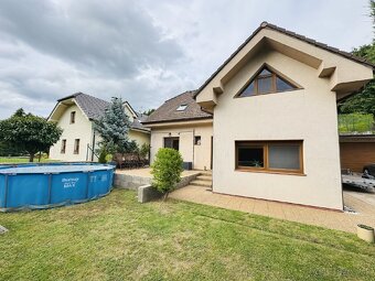 Na predaj 5i RD v obci Pernek. - 3