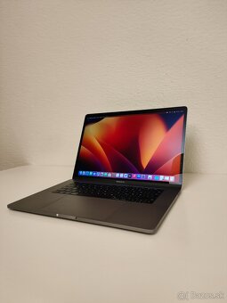MacBook Pro 2017 A1707 i7 | 16GB | 512GB - 3