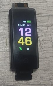 Zakrivené smart hodinky - elegantné a praktické - 3