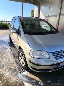 Ponúkam na predaj w Sharan 1,9tdi 85 kw.r.v.09 - 3