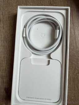 Predám IPhone 15 black 128GB - 3