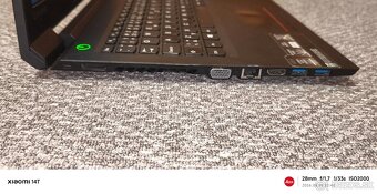 Predám notebook Lenovo V310-15ISK,CPU Intel Core i3-6100U - 3